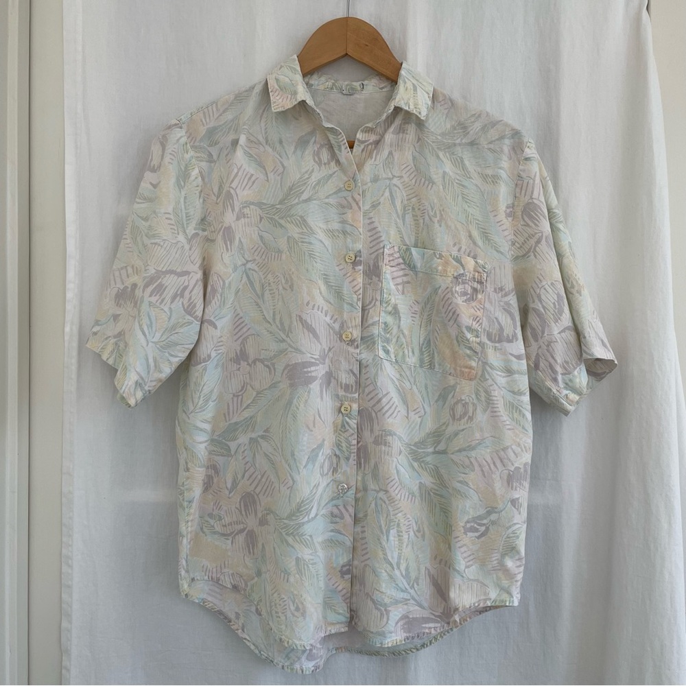 Pastel Leaf-Print Short-Sleeve Button-Down Shirt